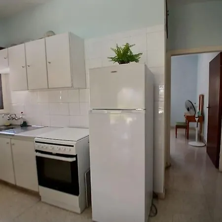 Cosy And Traditional House * Meneou