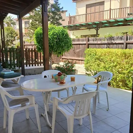 Apartamento Cosy And Traditional House Meneou